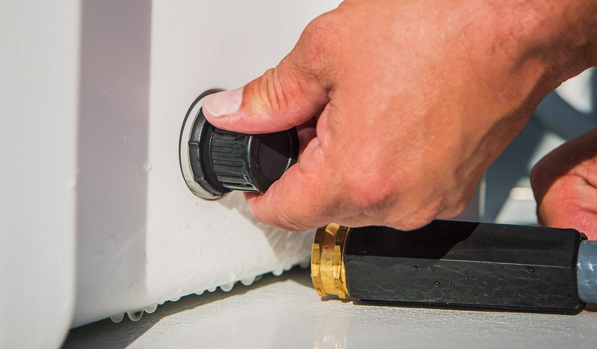 Yeti Drain Plug W/ Hose Connection