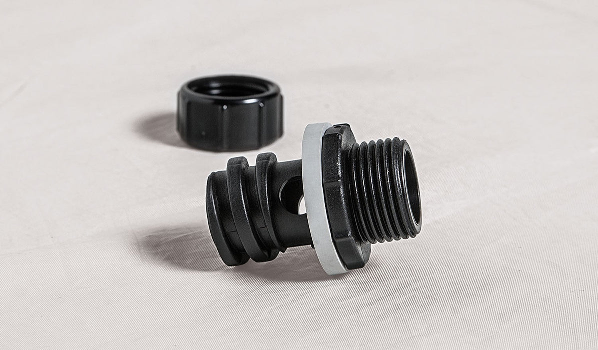 Yeti Drain Plug W/ Hose Connection