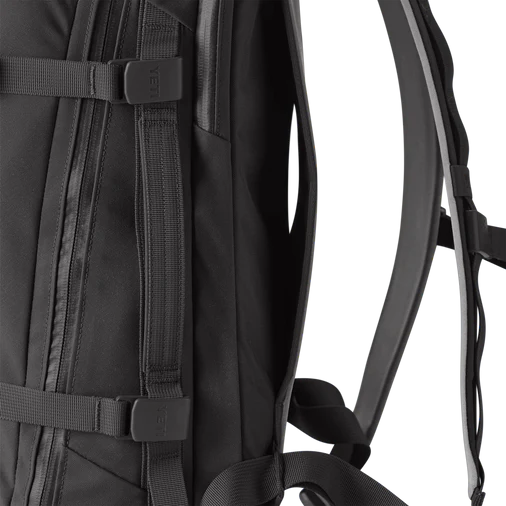 Yeti Crossroads Backpack 27l