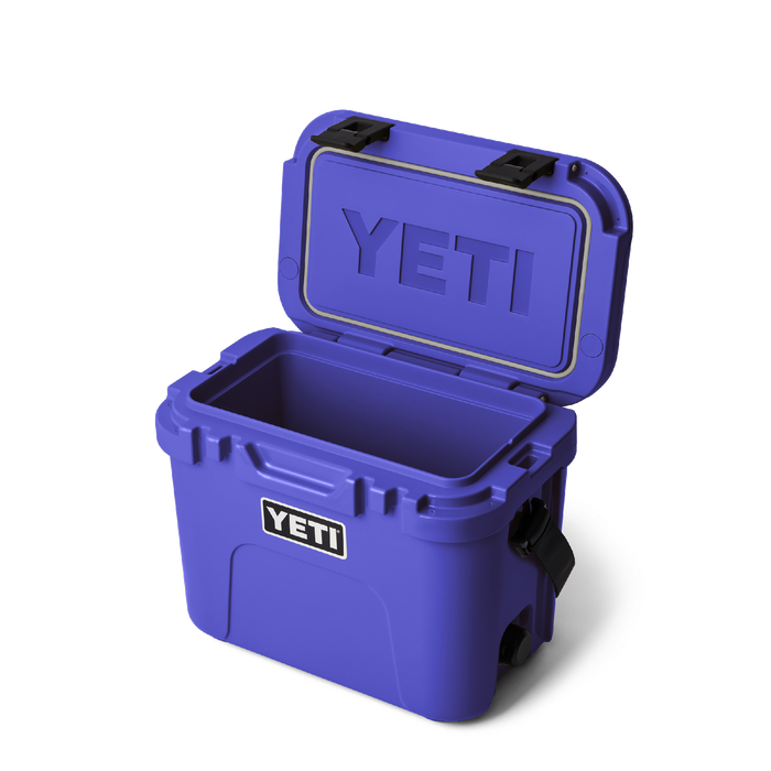 Yeti Roadie 15 [col:ultramarine Violet]