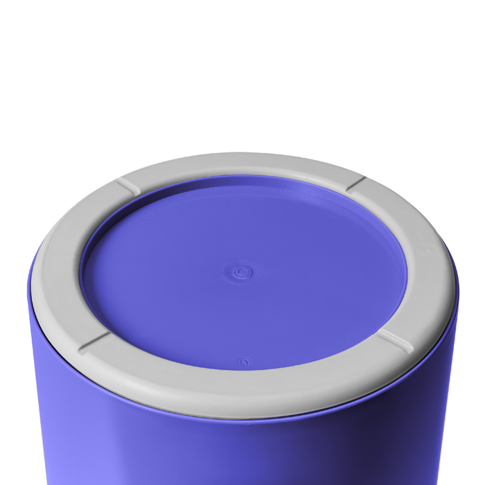 Yeti Loadout Bucket [col:ultramarine Violet]