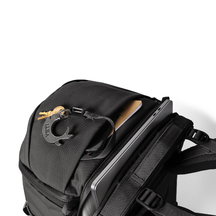 Yeti Ranchero 27l Backpack [col:black]