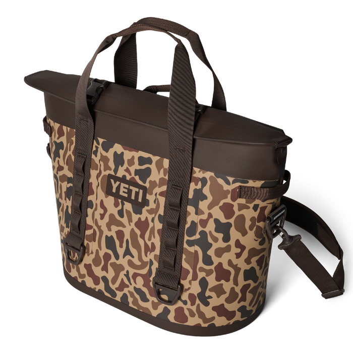 Yeti Hopper M30 Soft Cooler [col:wetlands Camo]