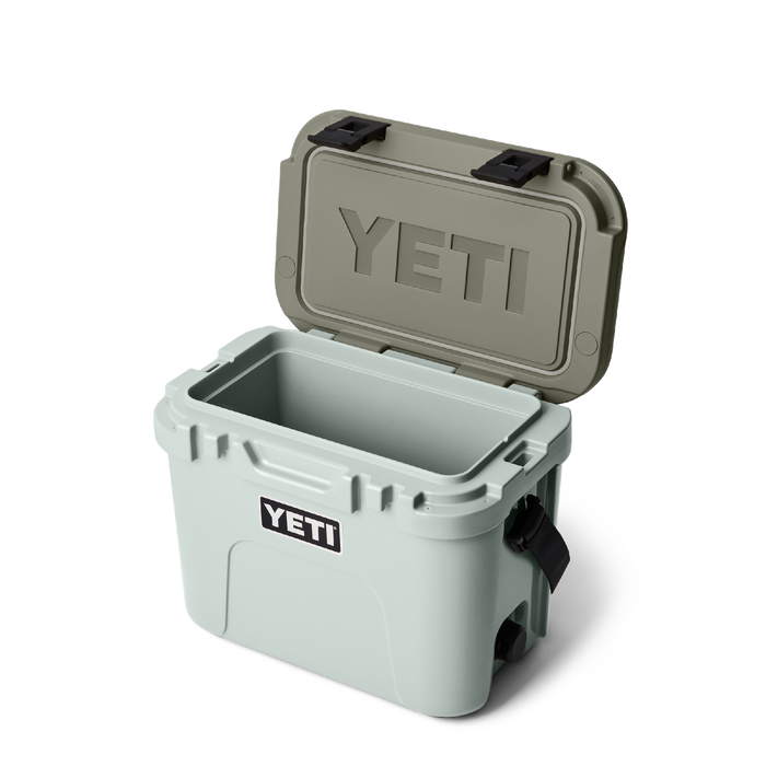 Yeti Roadie 15 [col:ridgeline]