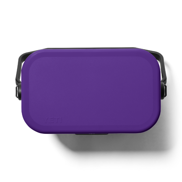 Yeti Roadie 8 Hard Cooler [col:pace Purple]